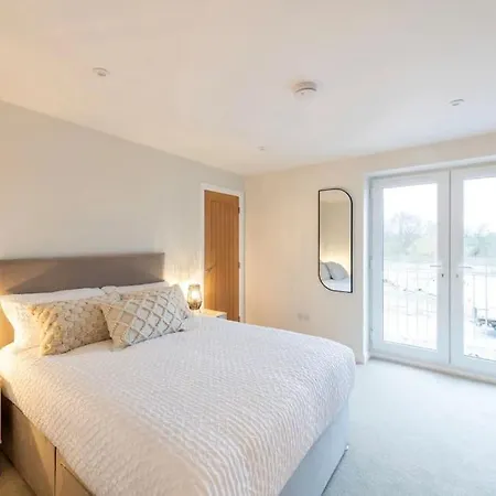 Lejlighed *luxury 2min From *