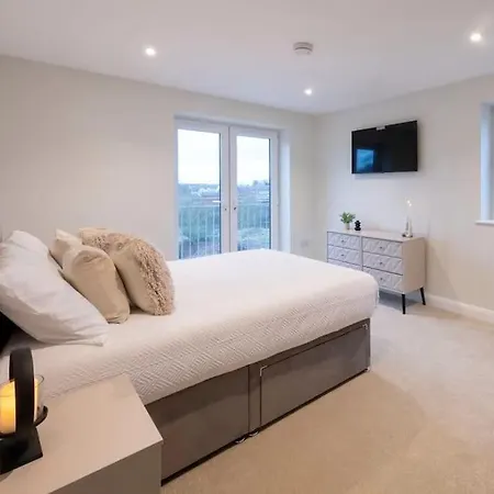 *luxury 2min From